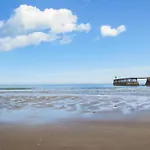 Snugg * Whitby