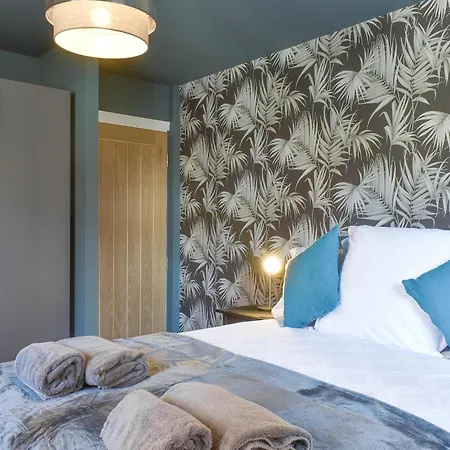 度假居 Snugg 惠特比